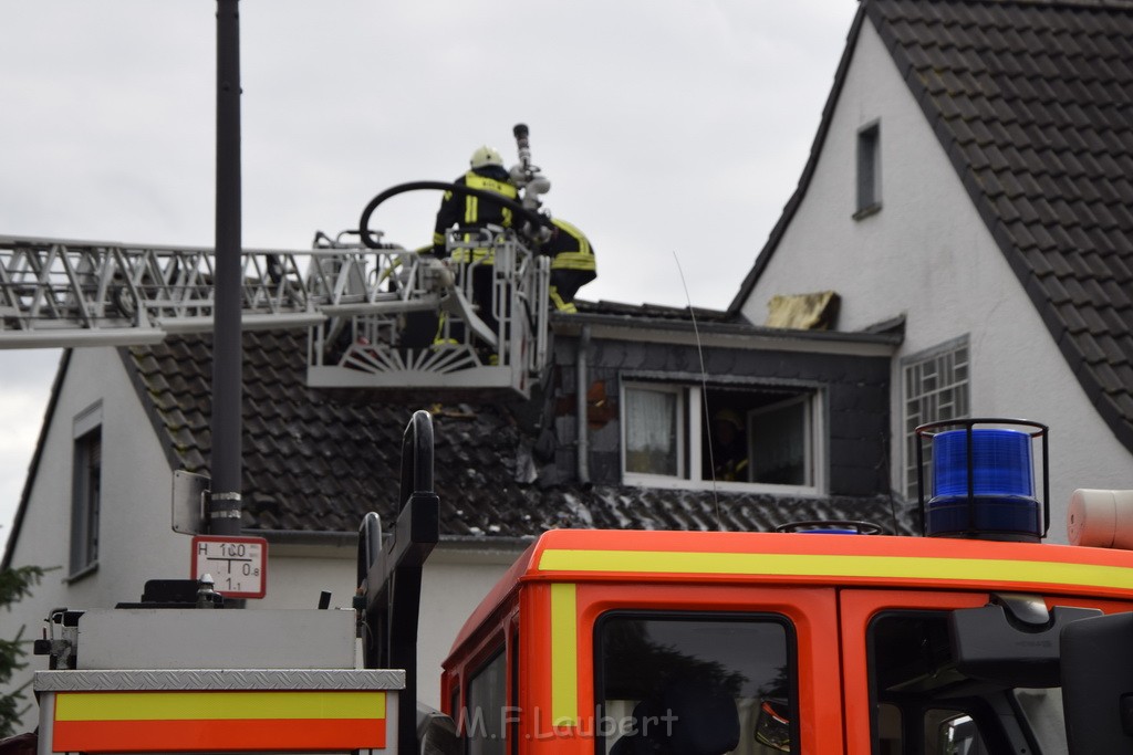 Feuer 2 Koeln Brueck Am Schildschen P44.JPG - Miklos Laubert